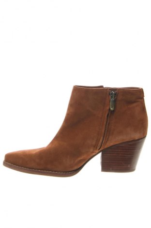 Botine de damă Sam Edelman, Mărime 40, Culoare Maro, Preț 221,99 Lei