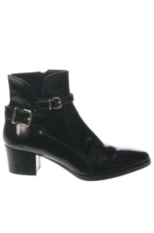 Botine de damă Tod's, Mărime 38, Culoare Negru, Preț 683,25 Lei