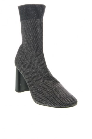 Botine de damă Zara, Mărime 37, Culoare Gri, Preț 57,99 Lei