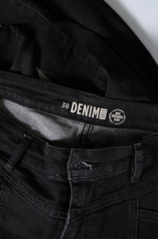 Damen Jeans, Größe M, Farbe Schwarz, Preis € 9,49