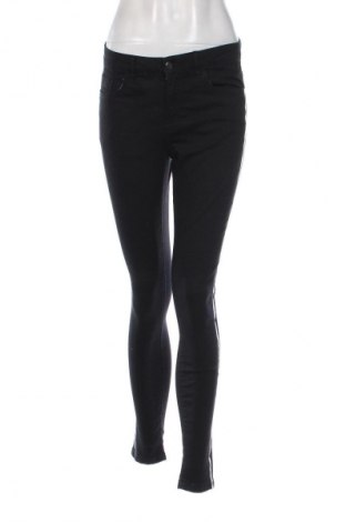 Damen Jeans Beloved, Größe S, Farbe Schwarz, Preis € 9,49