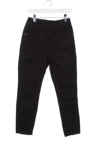 Blugi de femei Bershka, Mărime M, Culoare Negru, Preț 43,99 Lei