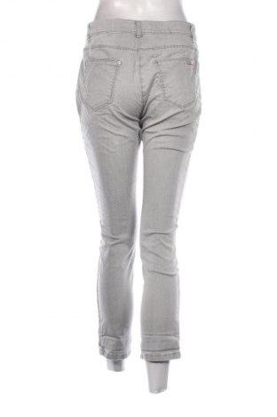 Damen Jeans Brax, Größe M, Farbe Grau, Preis 26,49 €