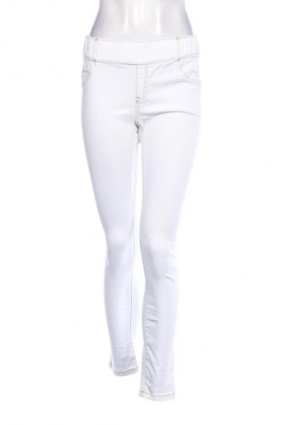 Damen Jeans Esmara, Größe M, Farbe Weiß, Preis 8,08 €