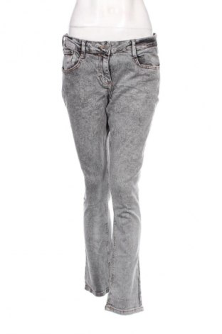 Damen Jeans Gina, Größe M, Farbe Grau, Preis 7,49 €