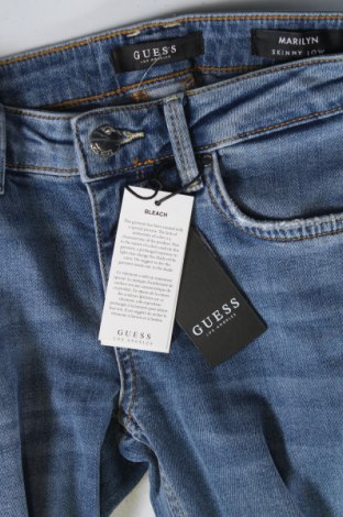 Damskie jeansy Guess, Rozmiar XS, Kolor Niebieski, Cena 158,99 zł