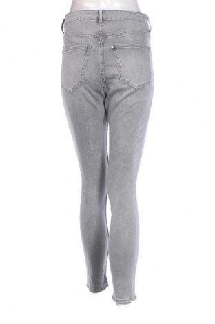 Damen Jeans H&M, Größe S, Farbe Grau, Preis € 7,49