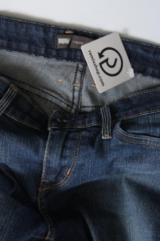 Damskie jeansy Levi's, Rozmiar S, Kolor Niebieski, Cena 239,99 zł