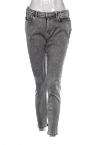 Damen Jeans Mango, Größe XL, Farbe Grau, Preis 23,99 €