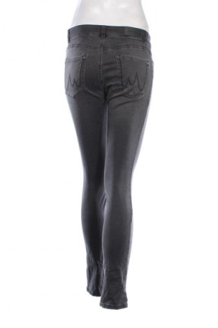 Damen Jeans Marc Cain, Größe S, Farbe Grau, Preis 43,49 €