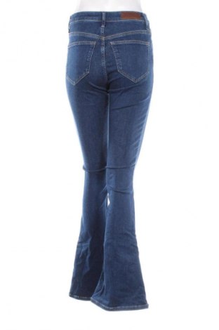 Blugi de femei Never Denim, Mărime M, Culoare Albastru, Preț 37,99 Lei