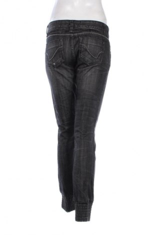 Damskie jeansy ONLY, Rozmiar M, Kolor Czarny, Cena 43,99 zł