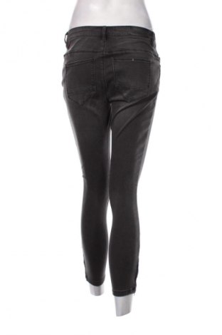 Damen Jeans ONLY, Größe M, Farbe Grau, Preis € 10,99