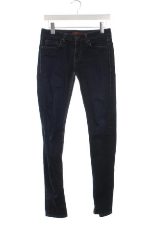 Damskie jeansy Perfect Jeans By Gina Tricot, Rozmiar M, Kolor Niebieski, Cena 42,99 zł