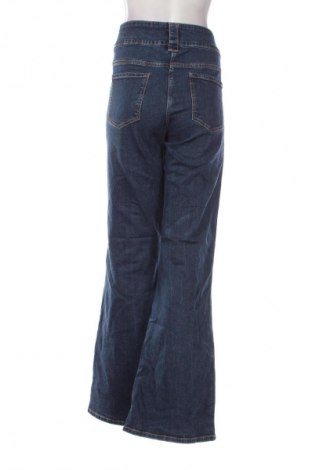 Damen Jeans Pescara, Größe M, Farbe Blau, Preis 8,49 €