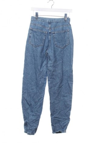 Dámske džínsy  Pull&Bear, Veľkosť XS, Farba Modrá, Cena  6,95 €