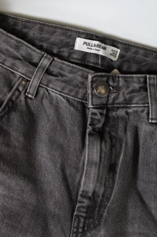 Damskie jeansy Pull&Bear, Rozmiar M, Kolor Szary, Cena 46,99 zł