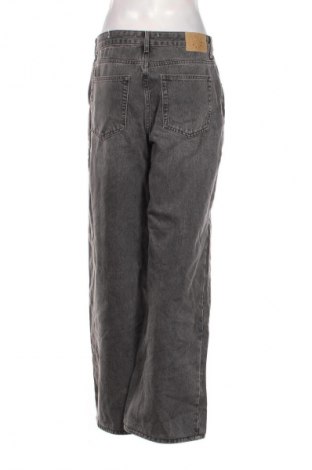 Damen Jeans Pull&Bear, Größe M, Farbe Grau, Preis € 9,49