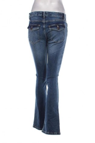 Damskie jeansy Pull&Bear, Rozmiar M, Kolor Niebieski, Cena 147,99 zł