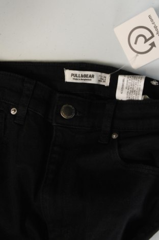 Dámske džínsy  Pull&Bear, Veľkosť XS, Farba Čierna, Cena  16,95 €