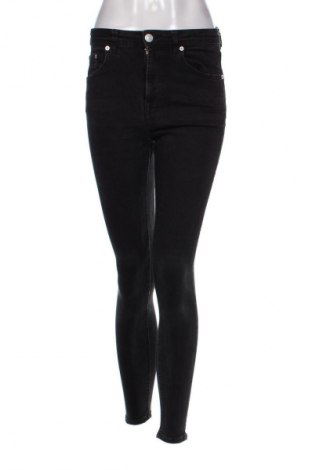 Damen Jeans Reserved, Größe S, Farbe Schwarz, Preis € 8,99