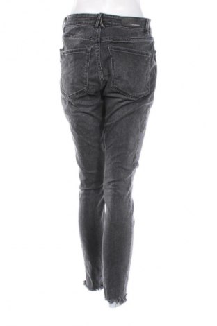 Damen Jeans Stradivarius, Größe L, Farbe Grau, Preis 10,49 €