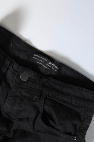 Damskie jeansy Stradivarius, Rozmiar XXS, Kolor Czarny, Cena 41,99 zł