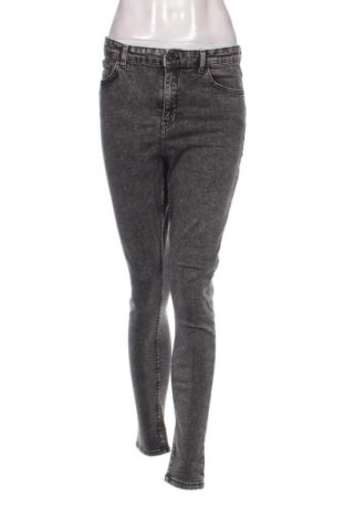 Damen Jeans Terranova, Größe L, Farbe Grau, Preis € 8,99