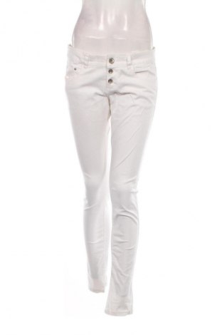 Damen Jeans Terranova, Größe L, Farbe Weiß, Preis 6,99 €