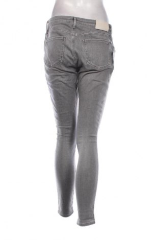 Damen Jeans Tommy Hilfiger, Größe M, Farbe Grau, Preis € 138,99