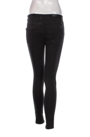 Damen Jeans Vero Moda, Größe S, Farbe Schwarz, Preis 10,99 €