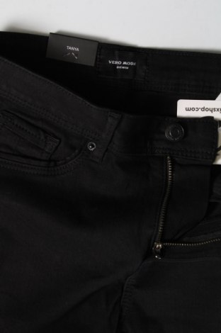 Damskie jeansy Vero Moda, Rozmiar S, Kolor Czarny, Cena 111,99 zł