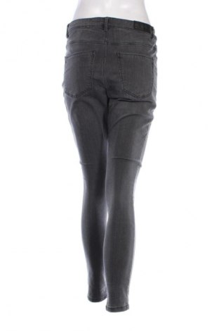 Damskie jeansy Vero Moda, Rozmiar L, Kolor Szary, Cena 49,99 zł