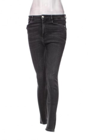 Damen Jeans Zara, Größe M, Farbe Schwarz, Preis 8,99 €