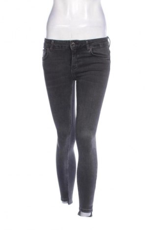 Damen Jeans Zara, Größe S, Farbe Grau, Preis 8,99 €