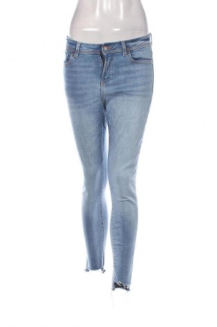 Damskie jeansy Zara Man, Rozmiar M, Kolor Niebieski, Cena 43,99 zł