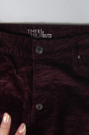 Pantaloni de velvet de femei Time and tru, Mărime XS, Culoare Roșu, Preț 28,99 Lei