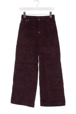 Pantaloni de velvet de femei Time and tru, Mărime XS, Culoare Roșu, Preț 28,99 Lei