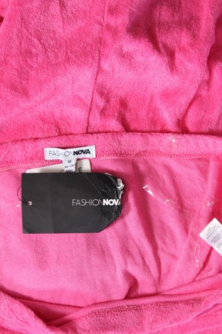 Dámský overal Fashion nova, Velikost M, Barva Růžová, Cena  645,00 Kč