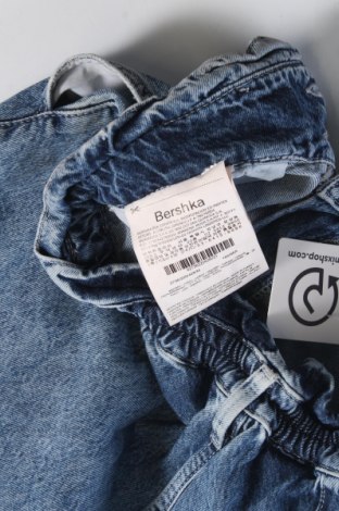 Pantaloni scurți de femei Bershka, Mărime M, Culoare Albastru, Preț 16,99 Lei