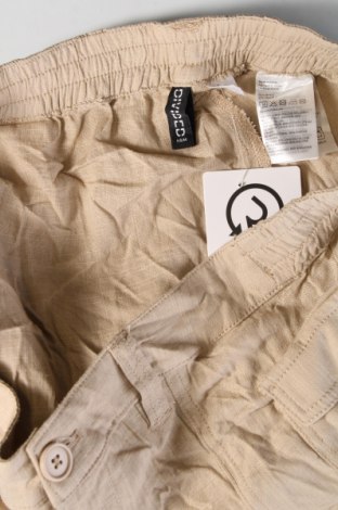 Pantaloni scurți de femei H&M Divided, Mărime XL, Culoare Bej, Preț 44,99 Lei