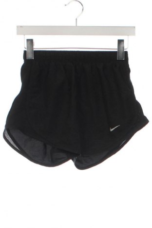 Damen Shorts Nike, Größe XS, Farbe Schwarz, Preis 22,99 €