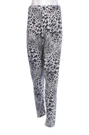 Damskie legginsy Coop, Rozmiar 5XL, Kolor Kolorowy, Cena 45,99 zł