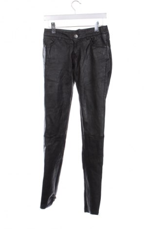 Pantaloni de piele pentru damă ONLY, Mărime XS, Culoare Negru, Preț 235,99 Lei