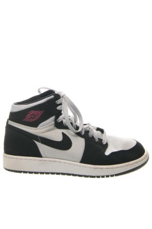 Damenschuhe Air Jordan Nike, Größe 40, Farbe Mehrfarbig, Preis 59,34 €