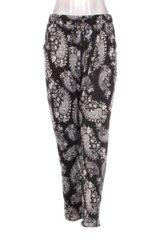 Pantaloni de femei, Mărime XL, Culoare Multicolor, Preț 28,99 Lei