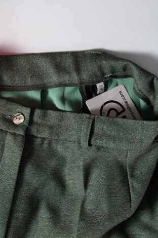 Damenhose, Größe M, Farbe Grün, Preis € 7,99