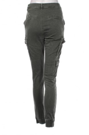 Damenhose, Größe S, Farbe Grün, Preis € 6,49