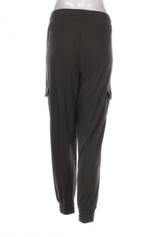 Damenhose Amisu, Größe M, Farbe Grün, Preis € 20,49