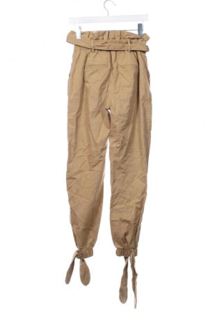 Damenhose Bershka, Größe S, Farbe Beige, Preis 6,49 €